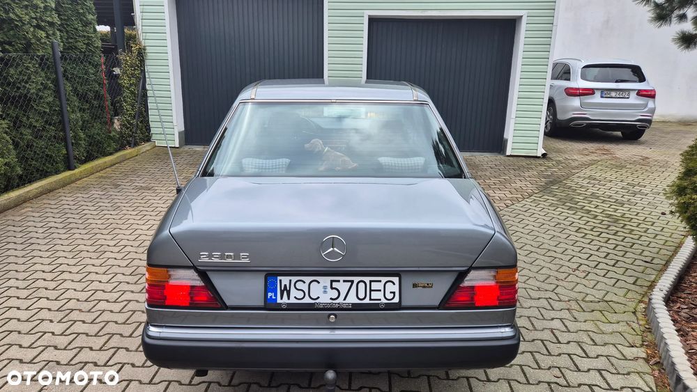 Mercedes-Benz W124 (1984-1993) - 7