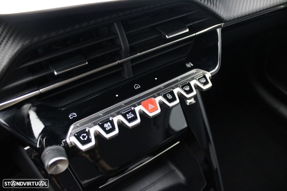 Peugeot 208 1.2 PureTech Allure — fotografia 19