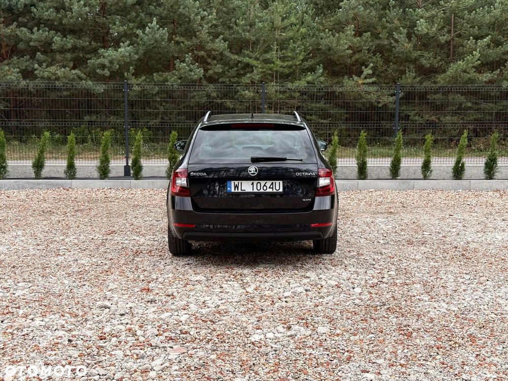 Skoda Octavia 2.0 TDI 4x4 DSG Style - 29