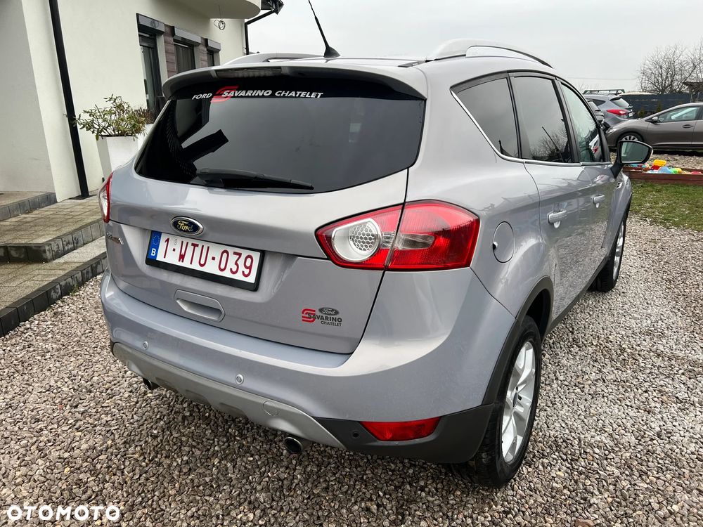 Ford Kuga 2.0 TDCi 2x4 Titanium - 13