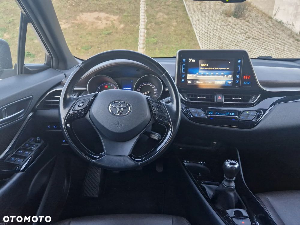 Toyota C-HR 1.2 T Prestige - 25