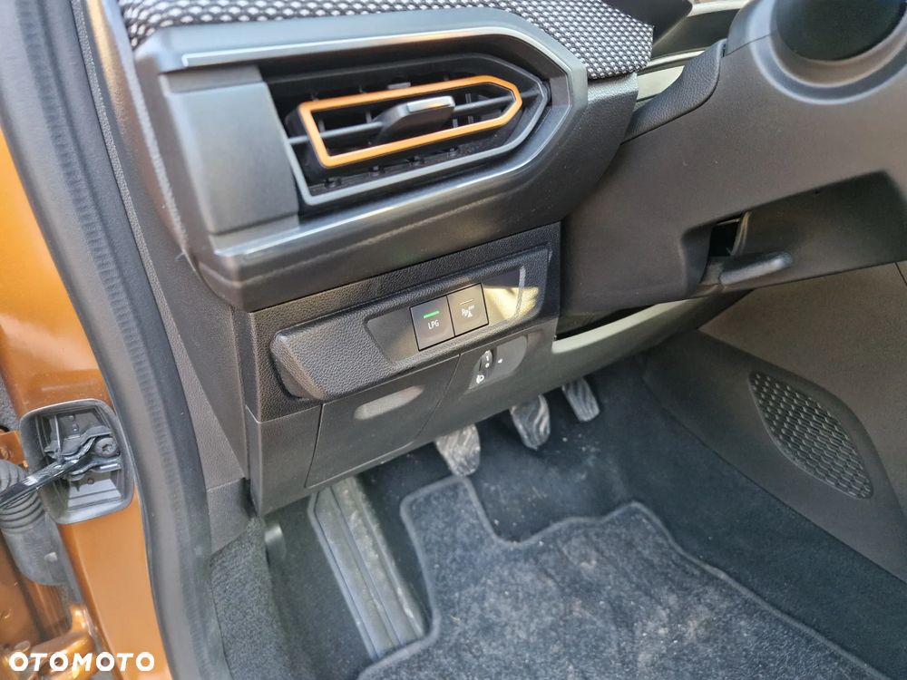 Dacia Sandero Stepway 1.0 TCe Laureate S&S - 10