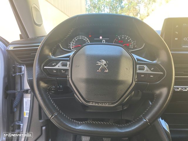 Peugeot 2008 1.2 PureTech Active Pack - 9