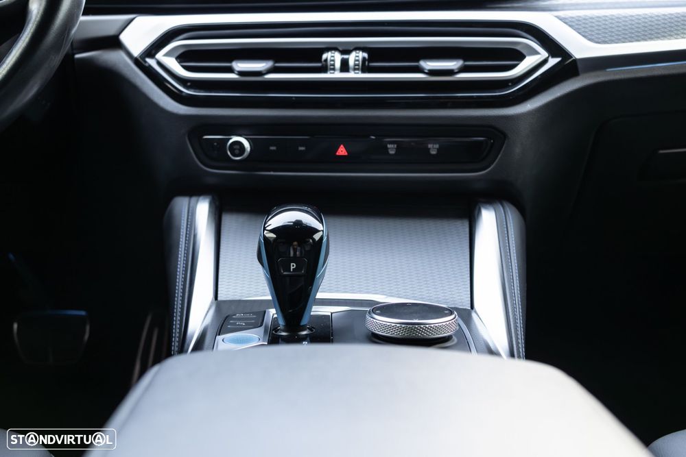BMW i4 eDrive40 Pack Desportivo M - 24