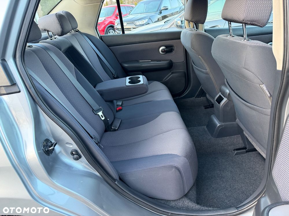 Nissan Tiida 1.8 Tekna - 23