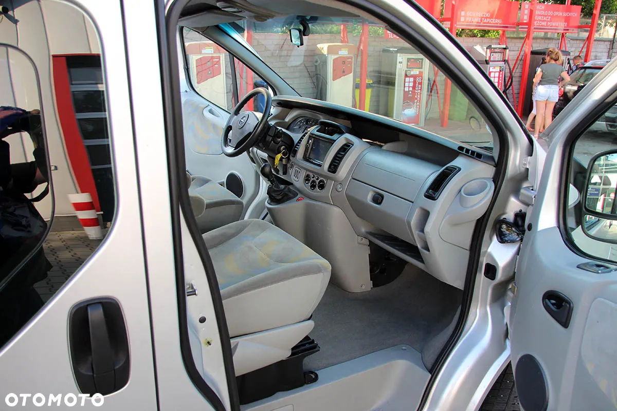 Opel Vivaro DTI Tour - 18