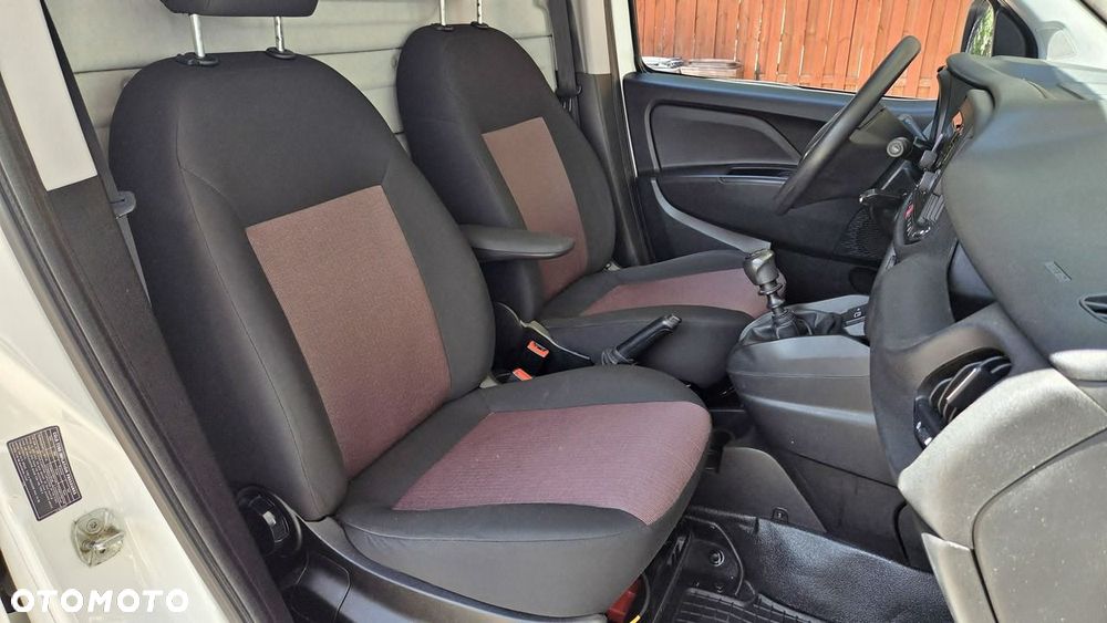 Fiat Doblo - 19