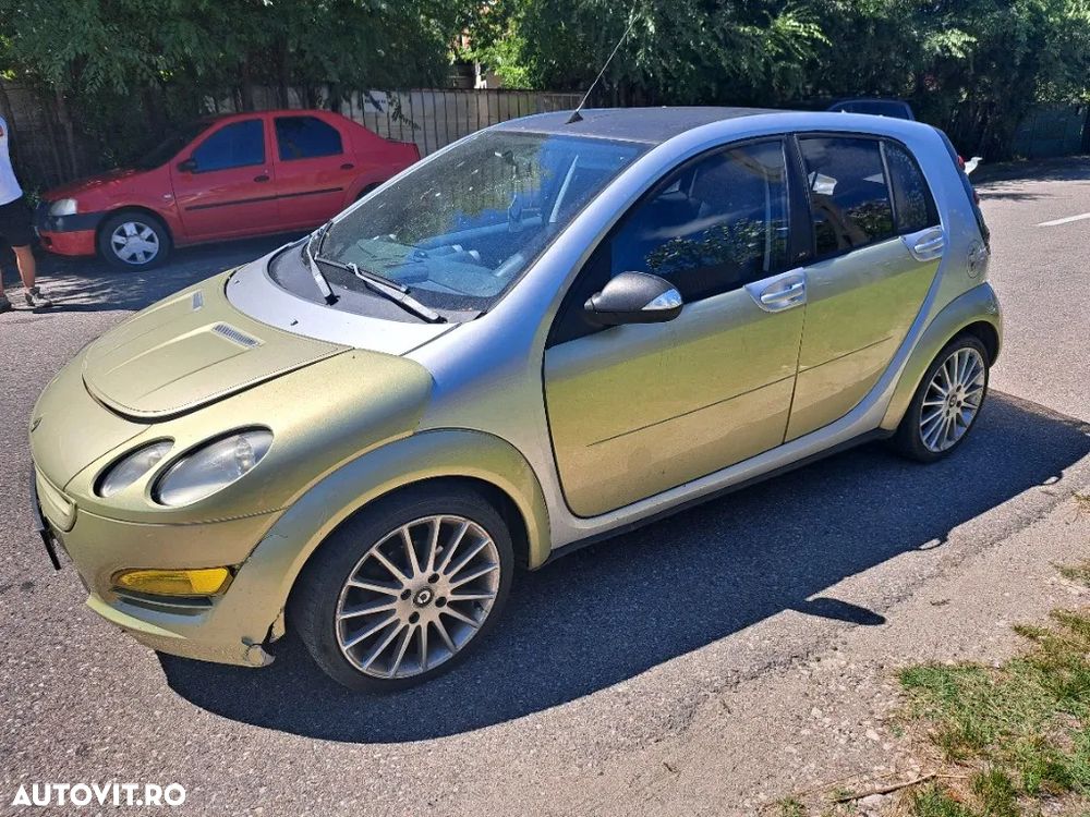 Dezmembrez Smart Forfour 1.3 Benzină - Motor M135 E13 - Cutie D717471 - An 2004 - 2