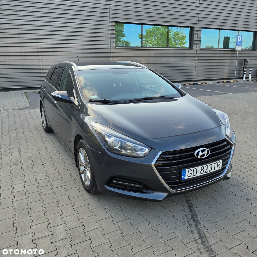 Hyundai i40 1.7 CRDi Comfort DCT - 4