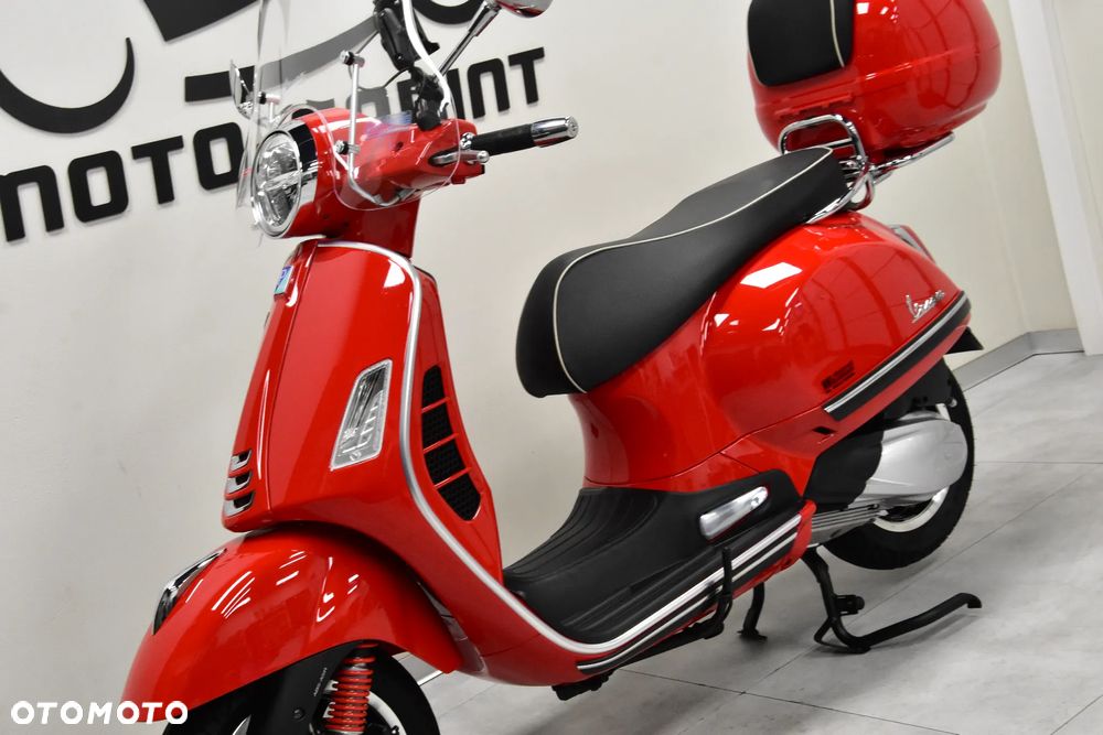 Piaggio Vespa - 9