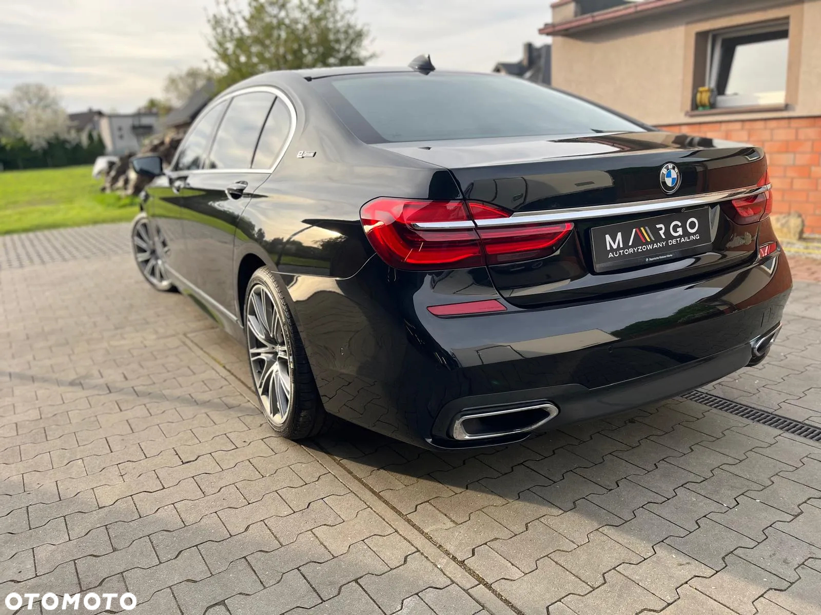 BMW Seria 7 740Le xDrive iPerformance - 3