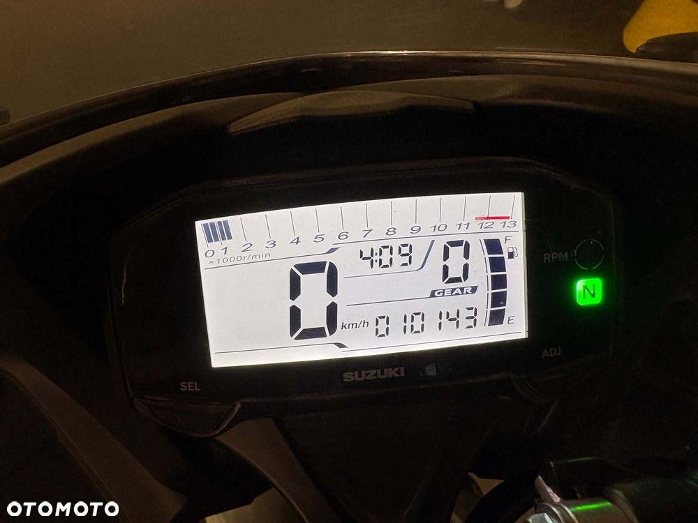 Suzuki GSX-R - 7