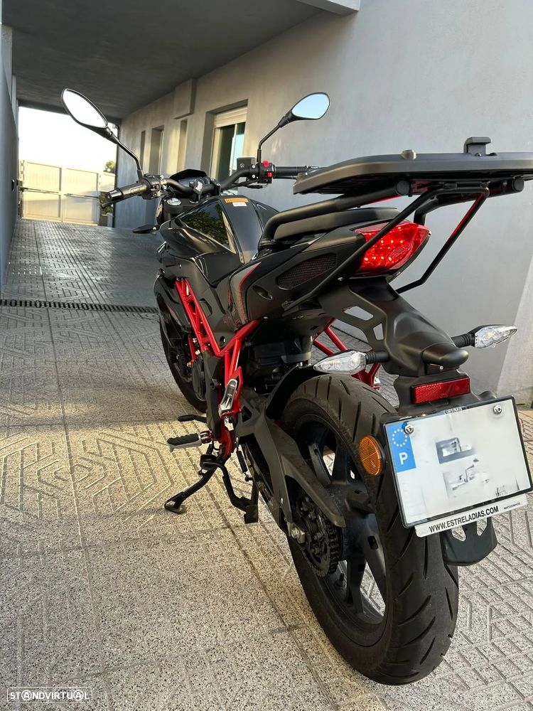 Benelli 125 Benelli BN 125 - 15