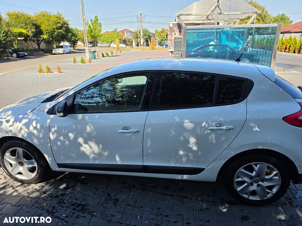 Renault Megane 1.5 dCi Dynamique - 2