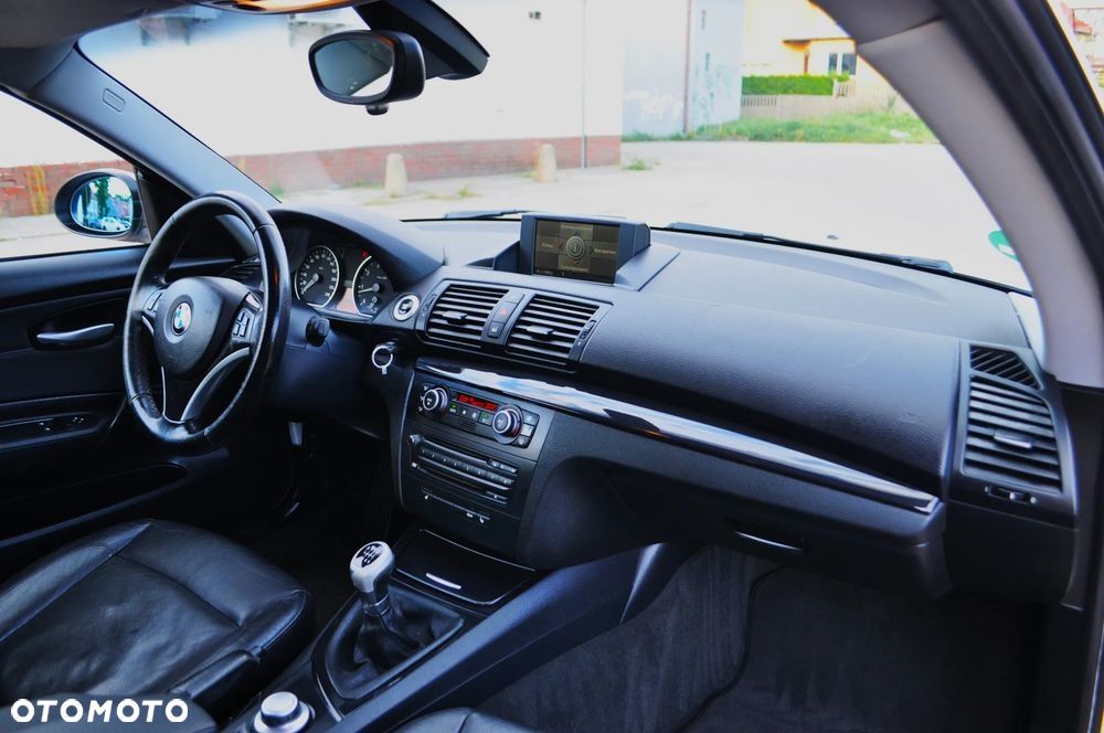 BMW Seria 1 118i Edition Lifestyle - 24