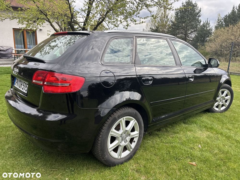 Audi A3 Sportback 1.4 TFSI Ambiente - 19