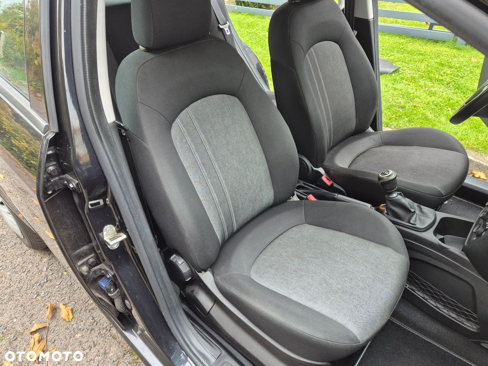 Fiat Punto 1.2 Easy - 21