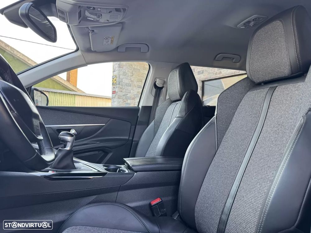 Peugeot 5008 1.6 BlueHDi Allure - 19