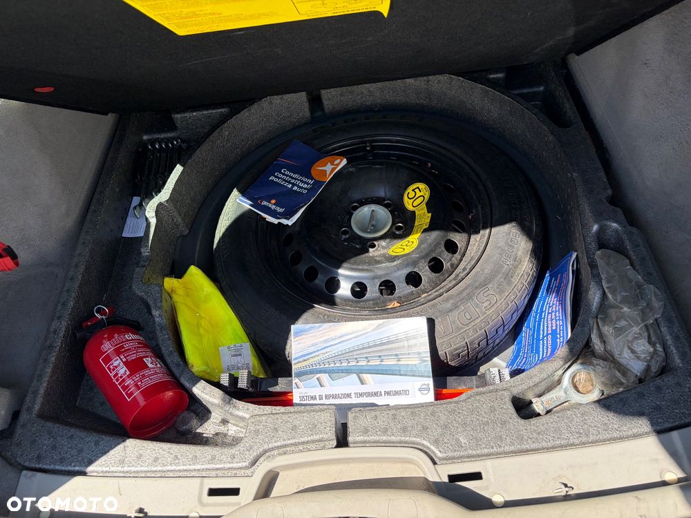 Volvo V50 - 29