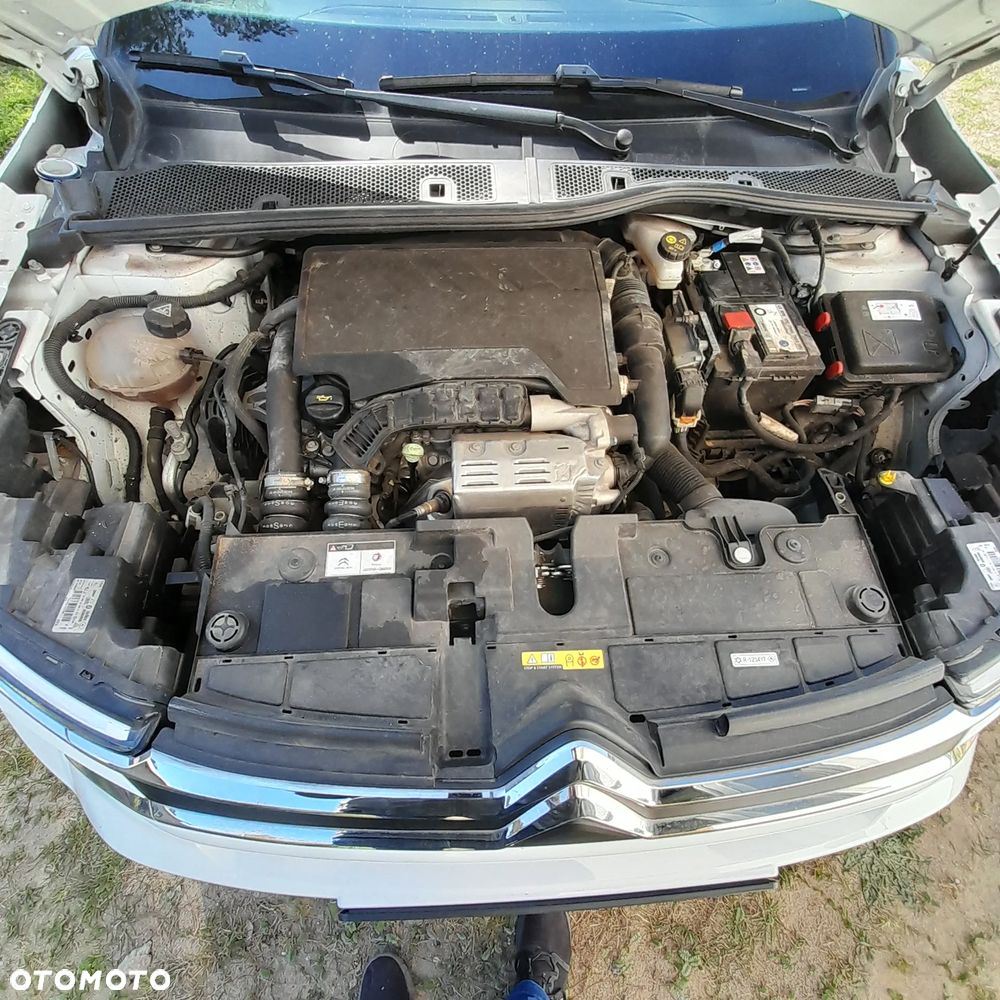 Citroën C4 1.2 PureTech C-Series S&S - 13