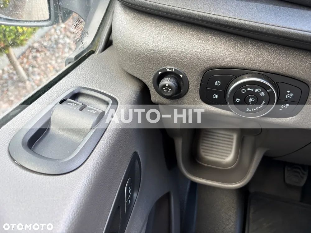 Ford Transit - 29