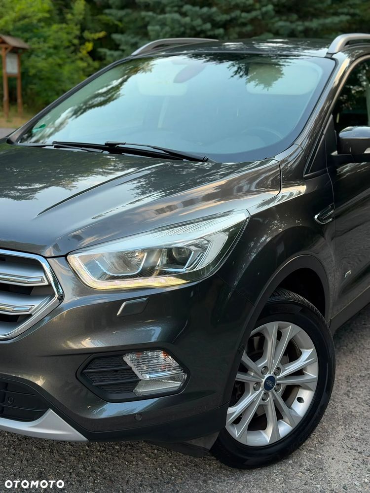 Ford Kuga 2.0 TDCi 4x4 Titanium - 6