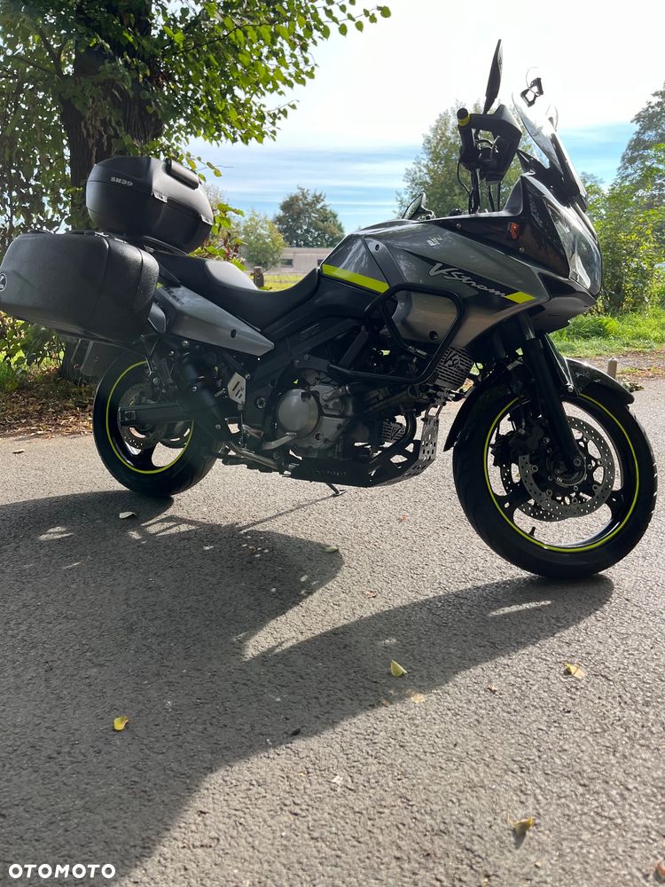 Suzuki V-STROM - 11