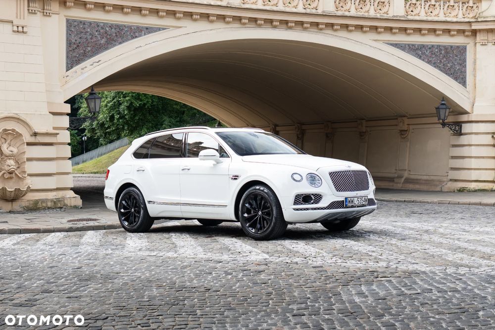 Bentley Bentayga - 9