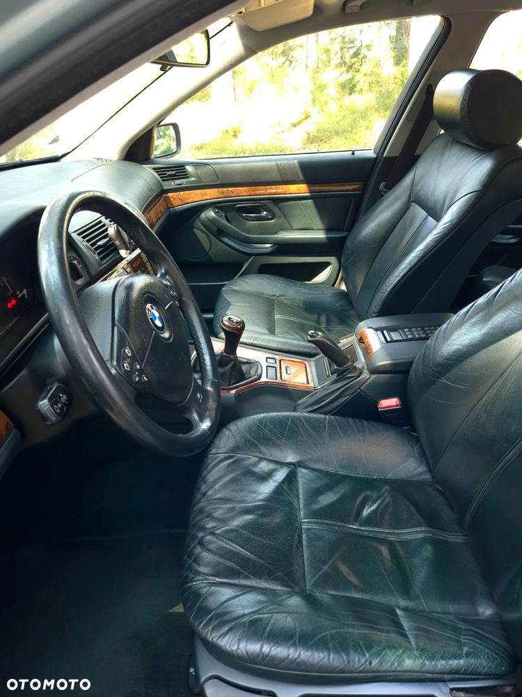 BMW Seria 5 - 19