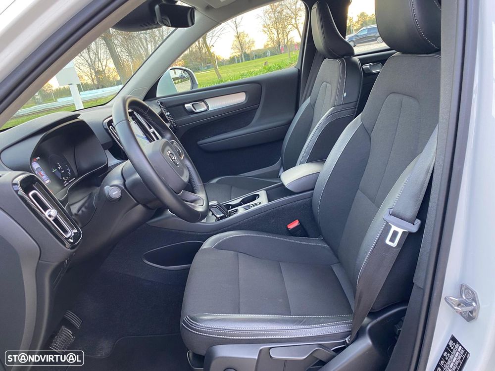 Volvo XC 40 1.5 T5 PHEV Momentum Plus - 9