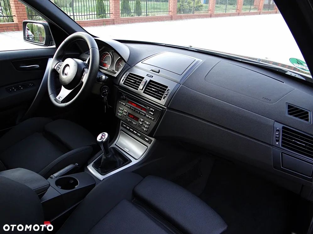 BMW X3 2.0d - 26