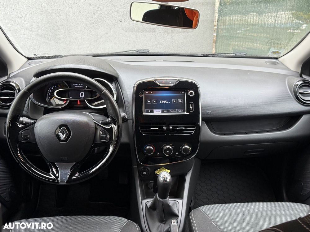 Renault Clio 0.9 TCe Expression - 13