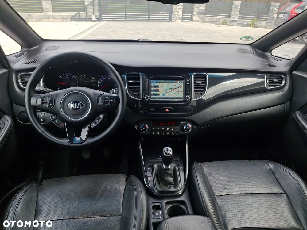 Kia Carens 1.7 CRDi Spirit - 9