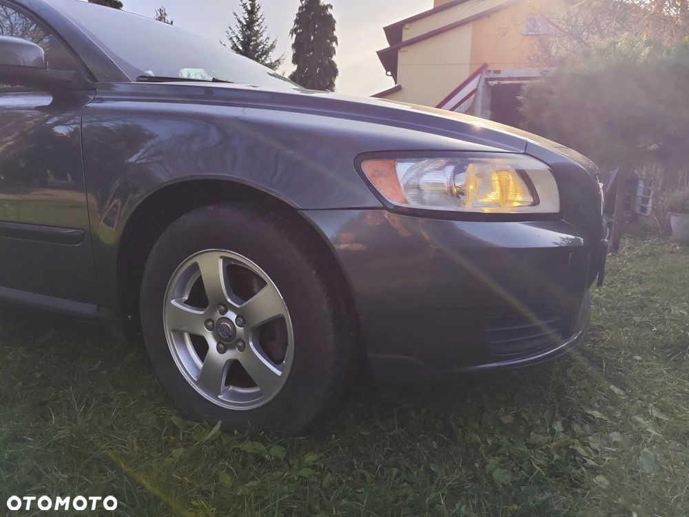 Volvo V50 - 8