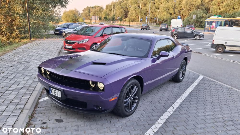 Dodge Challenger Automatik SXT Plus - 3