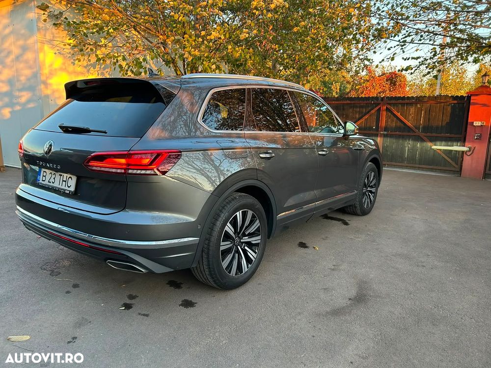 Volkswagen Touareg V6 TDI Elegance - 3