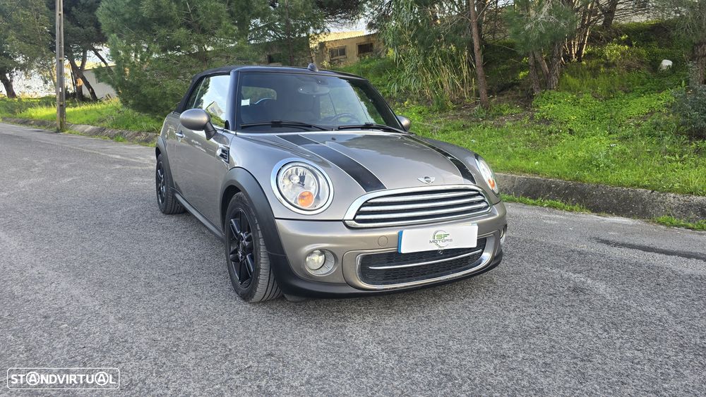 MINI Cabrio Cooper D Auto - 23