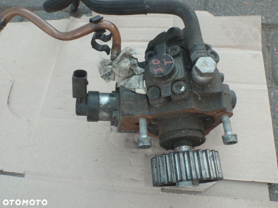 pompa wtryskowa czujnik zawór vw touareg q7 cayenne audi 3.0 posiadam  czesci do tego modelu - 1