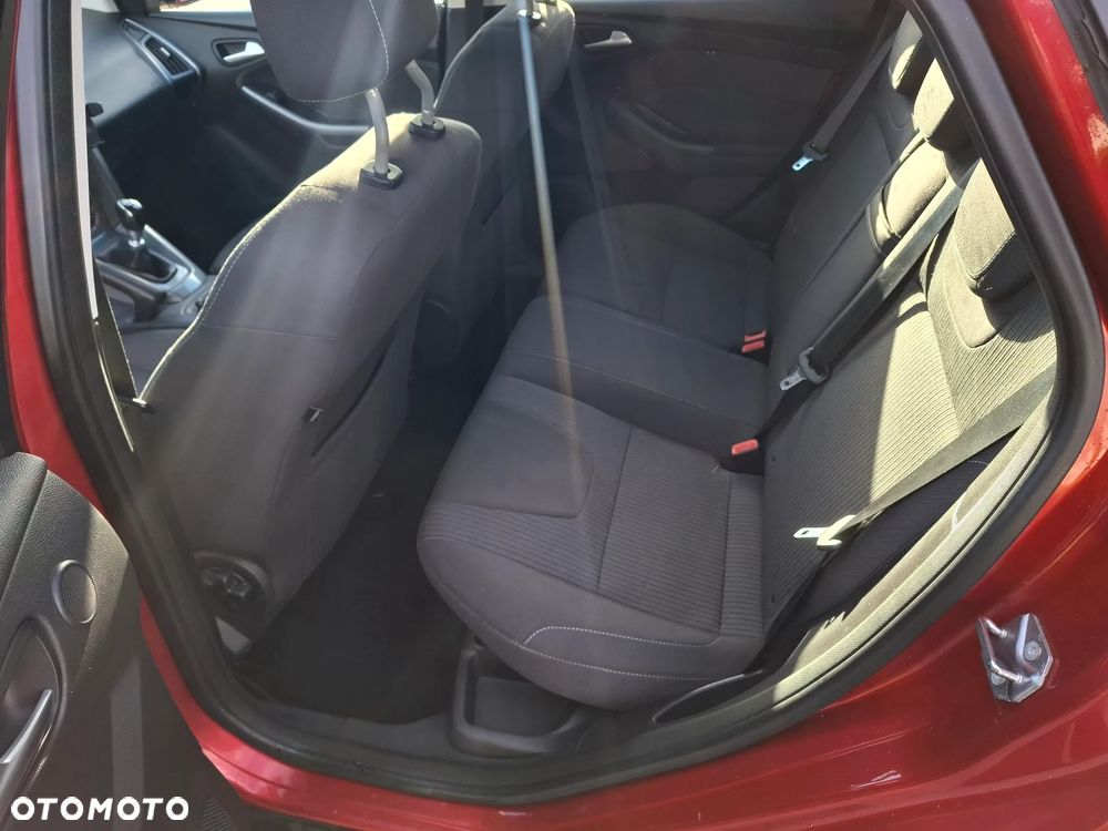 Ford Focus - 13
