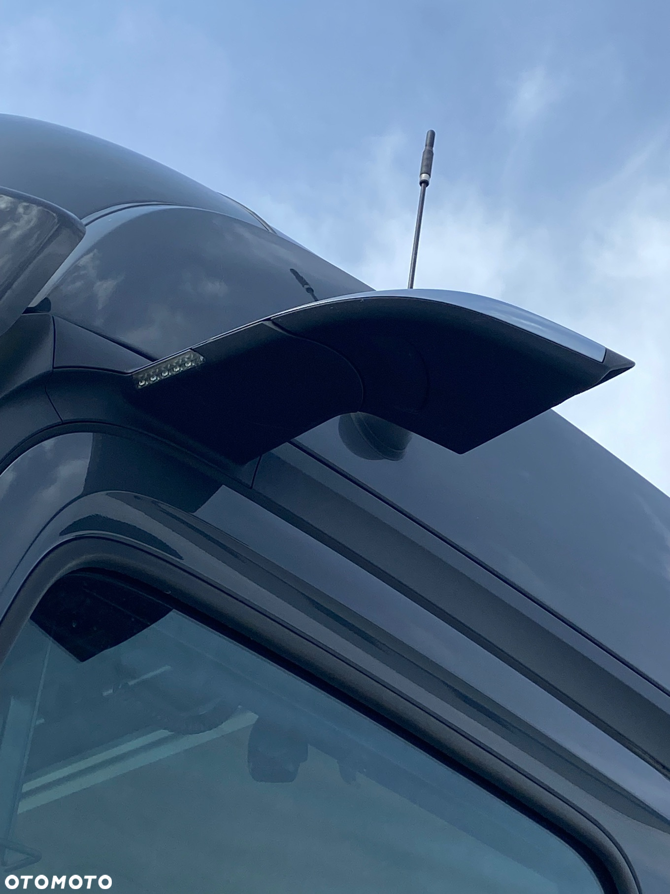 Mercedes-Benz ACTROS - 8