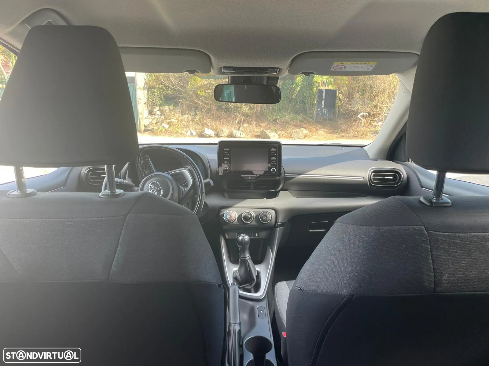 Toyota Yaris 1.0 VVT-i Comfort Plus - 29
