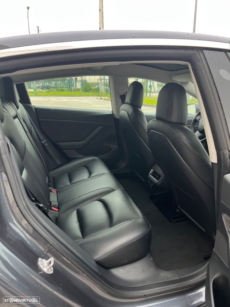 Tesla Model 3 Standard Range Plus RWD - 5