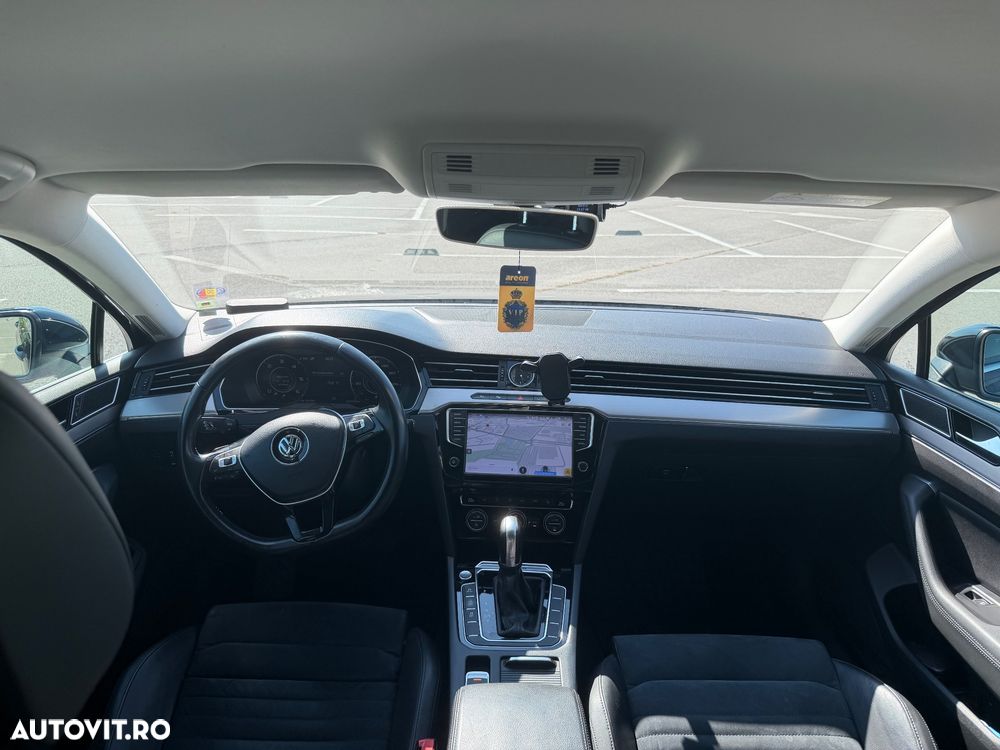 Volkswagen Passat 2.0 TDI DSG 4Motion Highline - 4