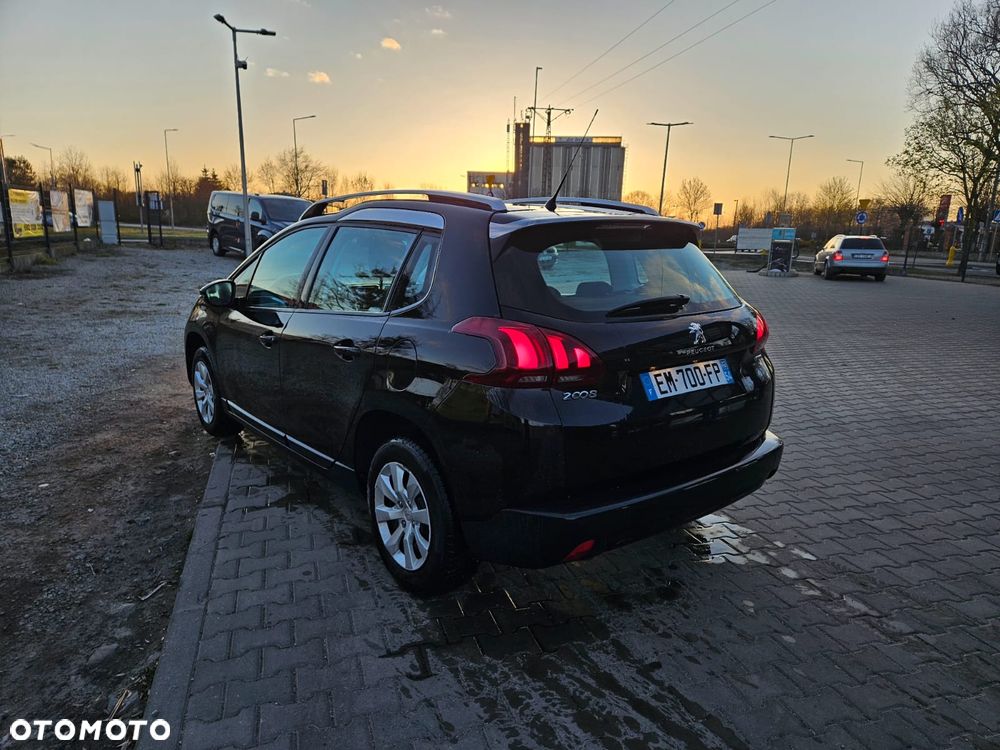 Peugeot 2008 - 15