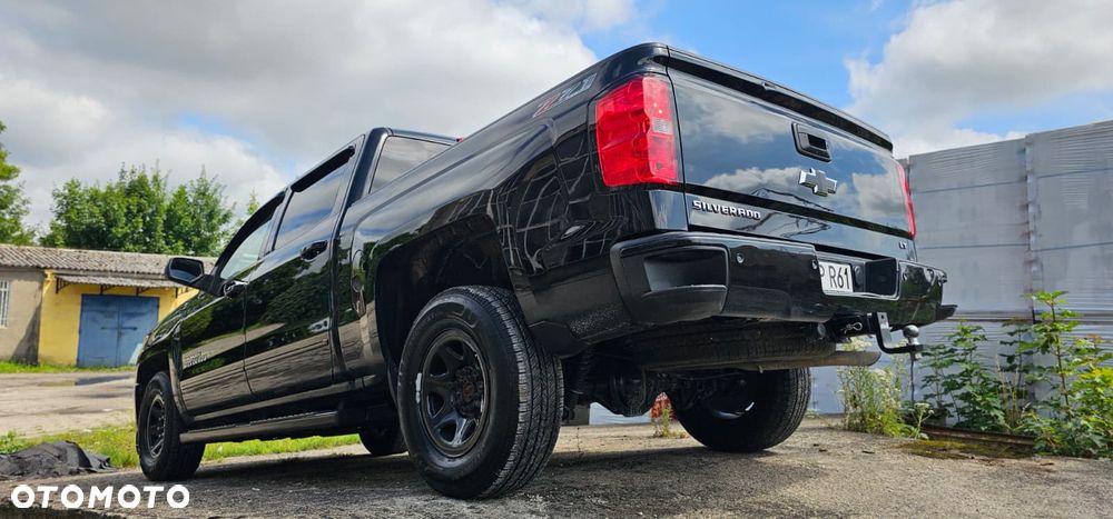 Chevrolet Silverado - 8