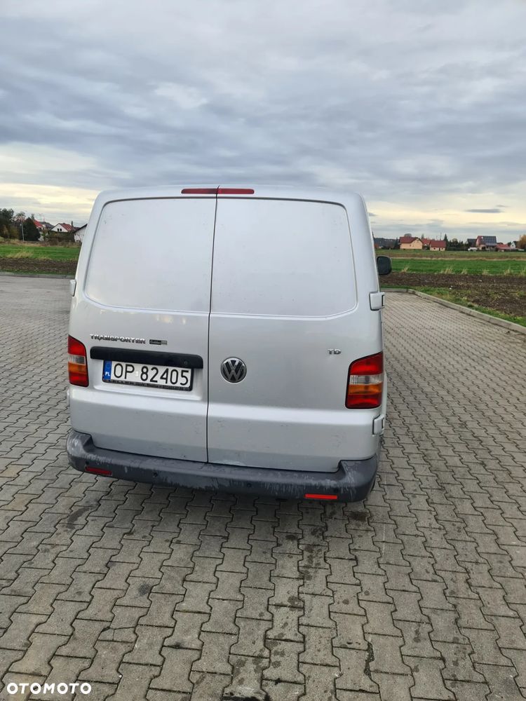 Volkswagen Transporter T5 TDI L2H1 Silverline - 4