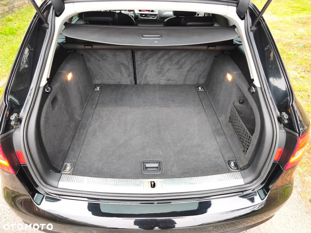 Audi A4 Avant 2.0 TDI DPF Ambiente - 21