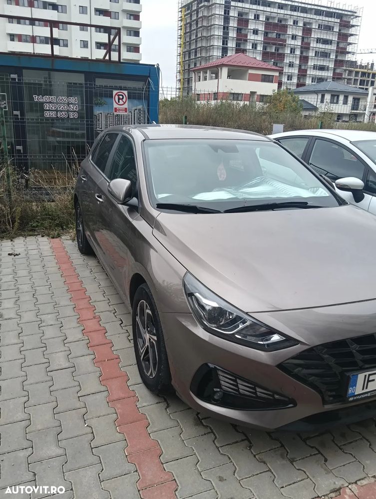 Hyundai i30 1.5 110CP 5DR M/T Comfort - 1