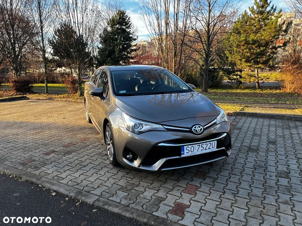 Toyota Avensis 1.8 Prestige - 7