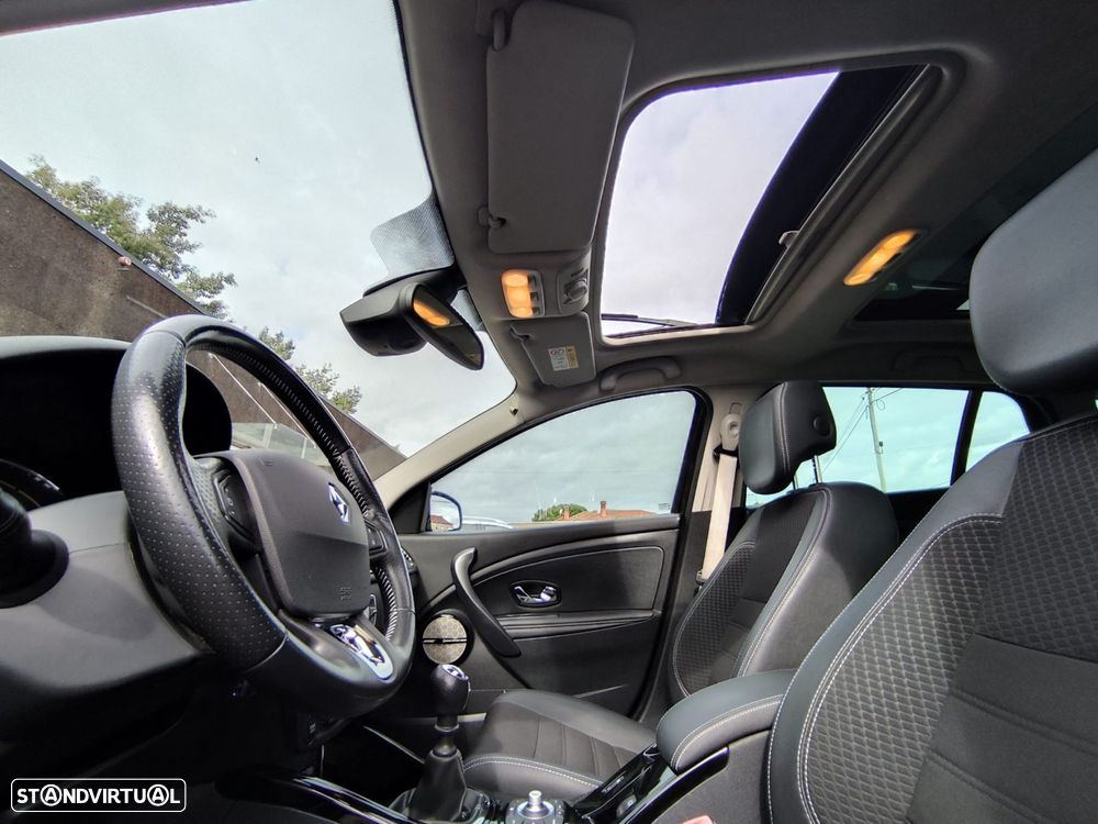 Renault Mégane 1.5 dCi Bose Edition - 13